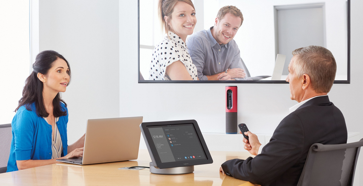 Next Gen Skype Room System with Logitech SmartDock